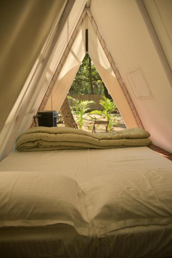 Moonstone Hammock Alibaug Hotel อลีบาก ภายนอก รูปภาพ